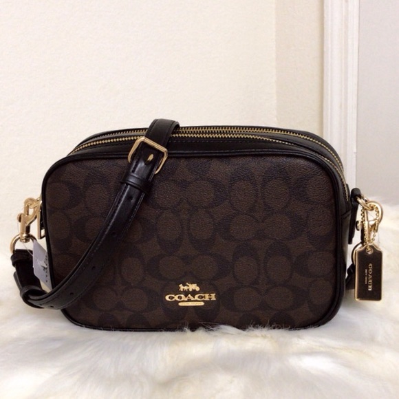 Coach Handbags - 💃COACH JES CROSSBODY IN SIGNATURE CANVAS